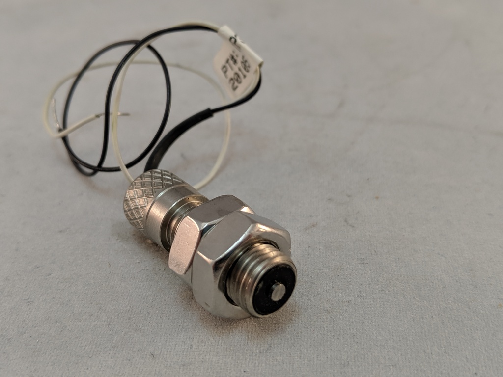 MP37TA00- MAGNETIC PICKUP 200 RPM THRESHOLD 3/8" THREAD