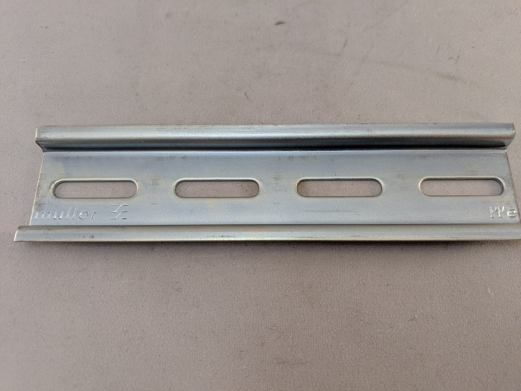 DIN-35-140