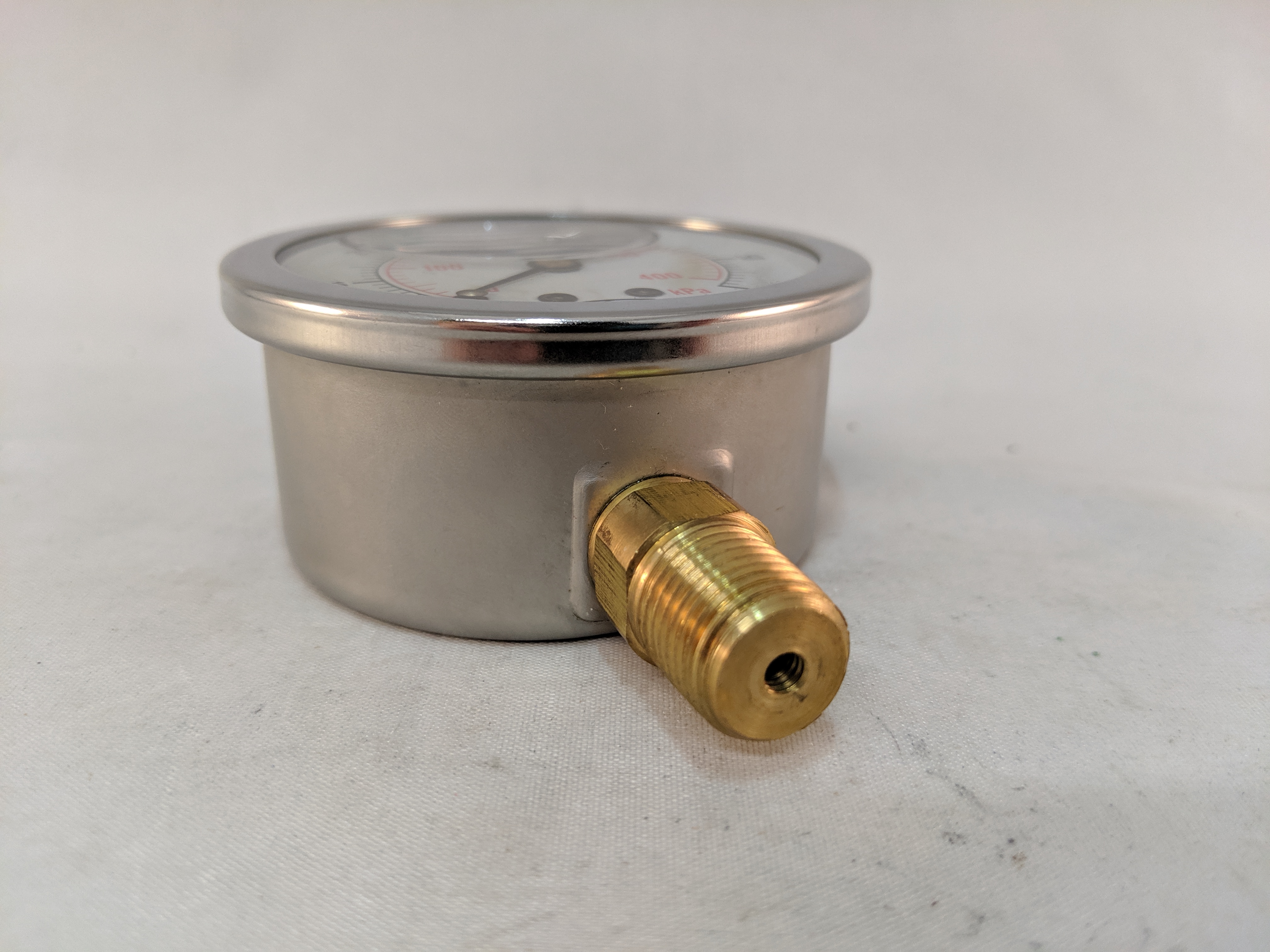 Pressure Gauge, 63mm dial size, 1/4" NPT bottom, 0-60PSI/kPa, Liquid Filled