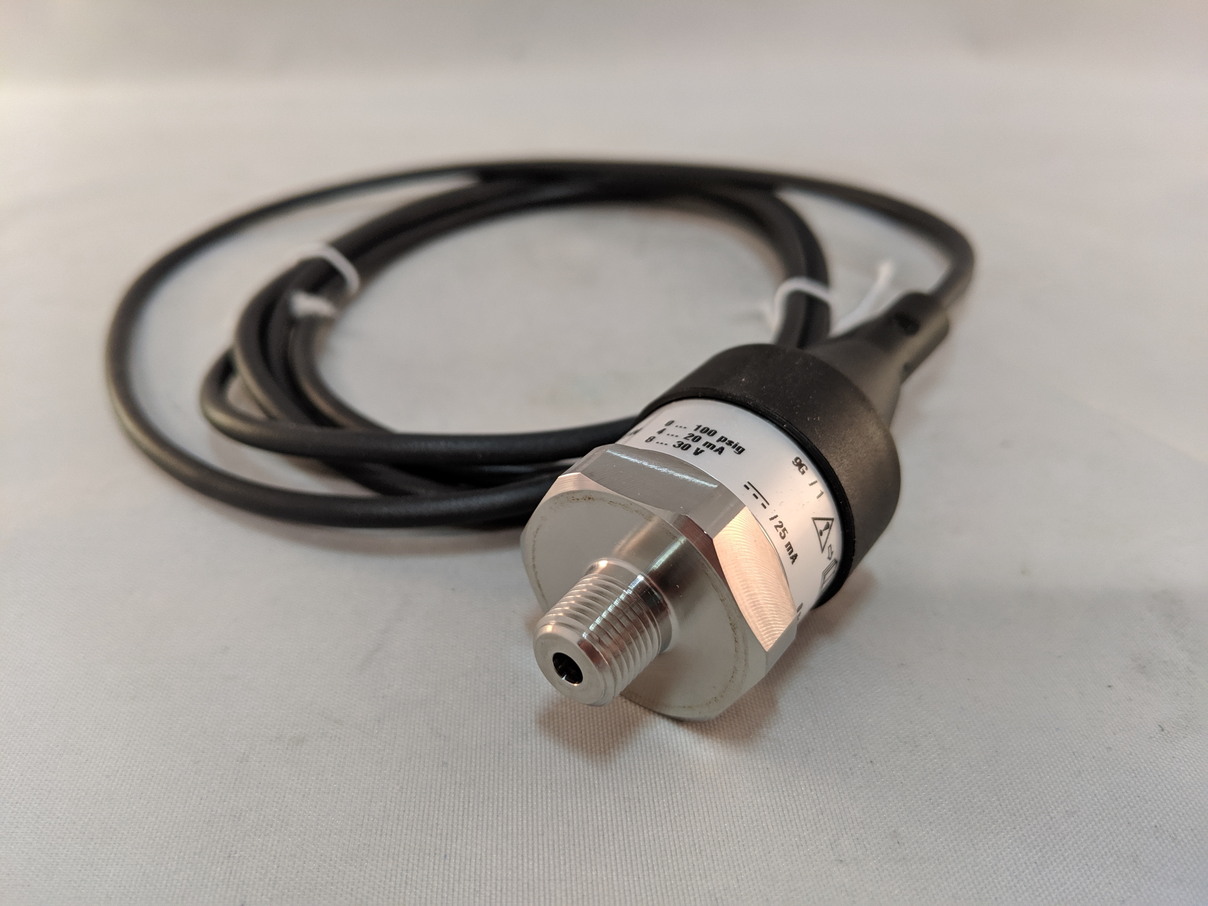 A-10 PRESSURE TRANSDUCER 100PSI 4-20MADC 1/8"NPT 6'CABLE 40B00100P4C0000 100.100.1127