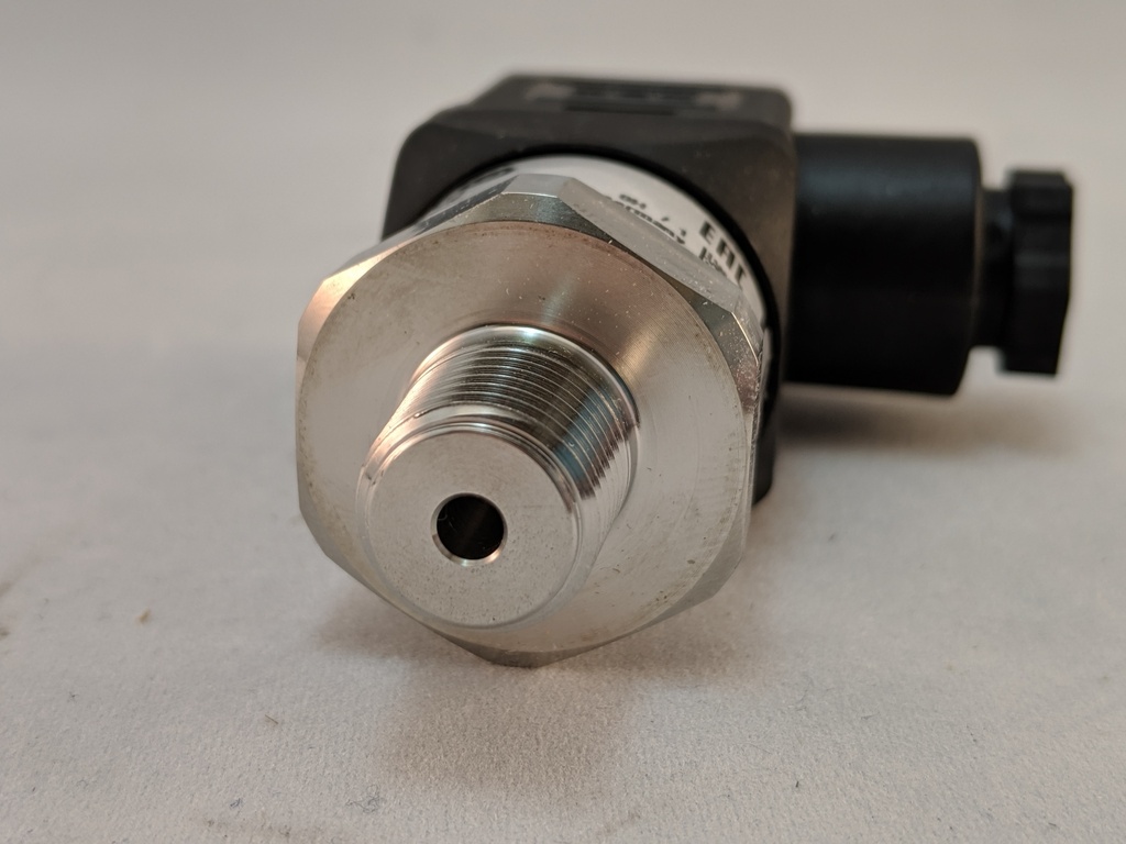 WIKA A-10; 0...2000 psig; 1/4 NPT; 4 ... 20 mA, 2-wire