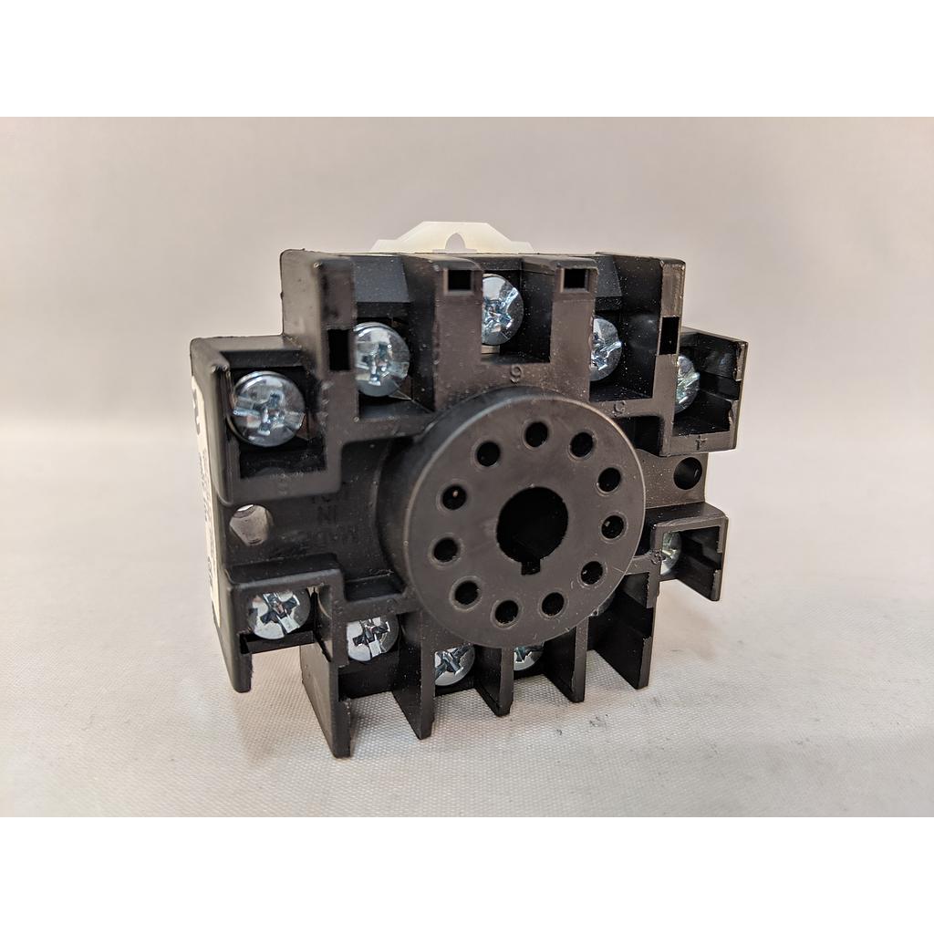 11-Pin Socket, DIN Rail or Surface Mount