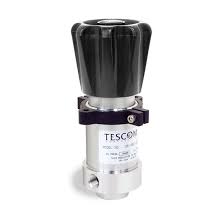 SPRINGLOADED, HAND OPERATED, PRESSURE REDUCING REGULATOR W/INTEGRAL SELF RELIEVING VENT VALVE, ALUMINUM BODY, 15-2500PSI OUTLET, VESPEL SEAT, BUNA O-RING, 1/4"NPT