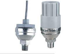 DWYER Series 673 Pressure Transmitter