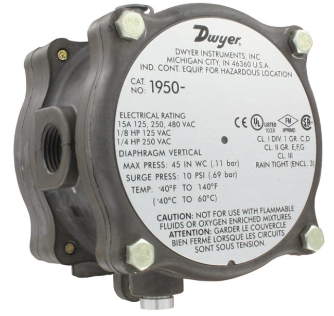 Dwyer Differential Pressure Switch .07-.15" WC