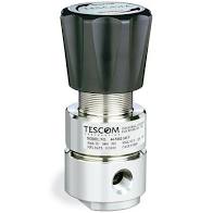 TESCOM PRESSURE REDUCING REGULATOR, 316 SS BODY, 3500PSIG INLET, 5-500PSIG OUTLET, 1/4" NPT
