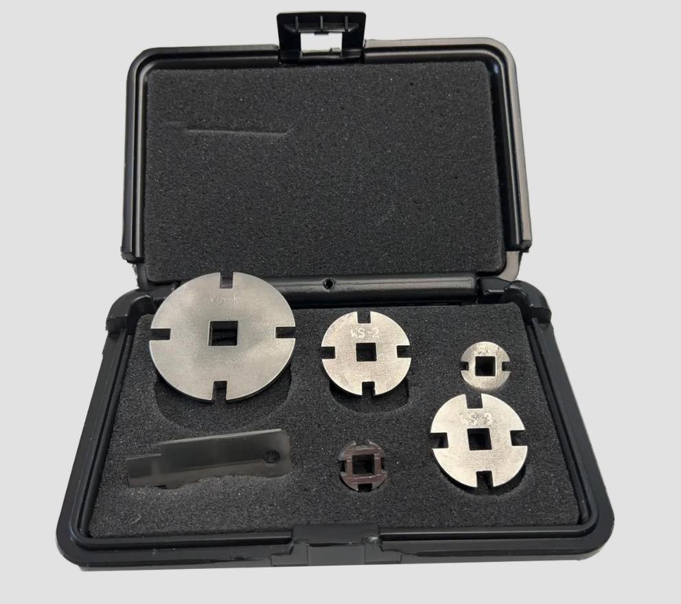 Wilkins 975XL(2), 3/4" to 2" 950XL(2) & 3/4" to 2" 950XLT(2) check and relief valve wrenches.