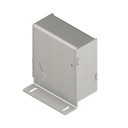Banner Bracket: Protective Bracket with replaceable window; Stainless Steel construction; Includes replacement windows; Used with LT3 (SMBLT3IP)