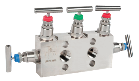 Wika IV519 Series Remote-Mount, Angled Valve Manifold, 316/316L SS, 1/4" NPTF to 1/4" NPTF, 6000 psi