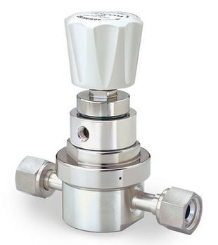 Pressure Reducing Regulator, 316L VAR Stainless Steel Electropolish Body, 0-100 PSIG Outlet, PCTFE Seat, 316SS Diaphragm, Stem and Seal, 600 PSI Max Inlet, 1/2" Female Swivel Ports, (1) 1/4" H.P.I.C. Gauge Port