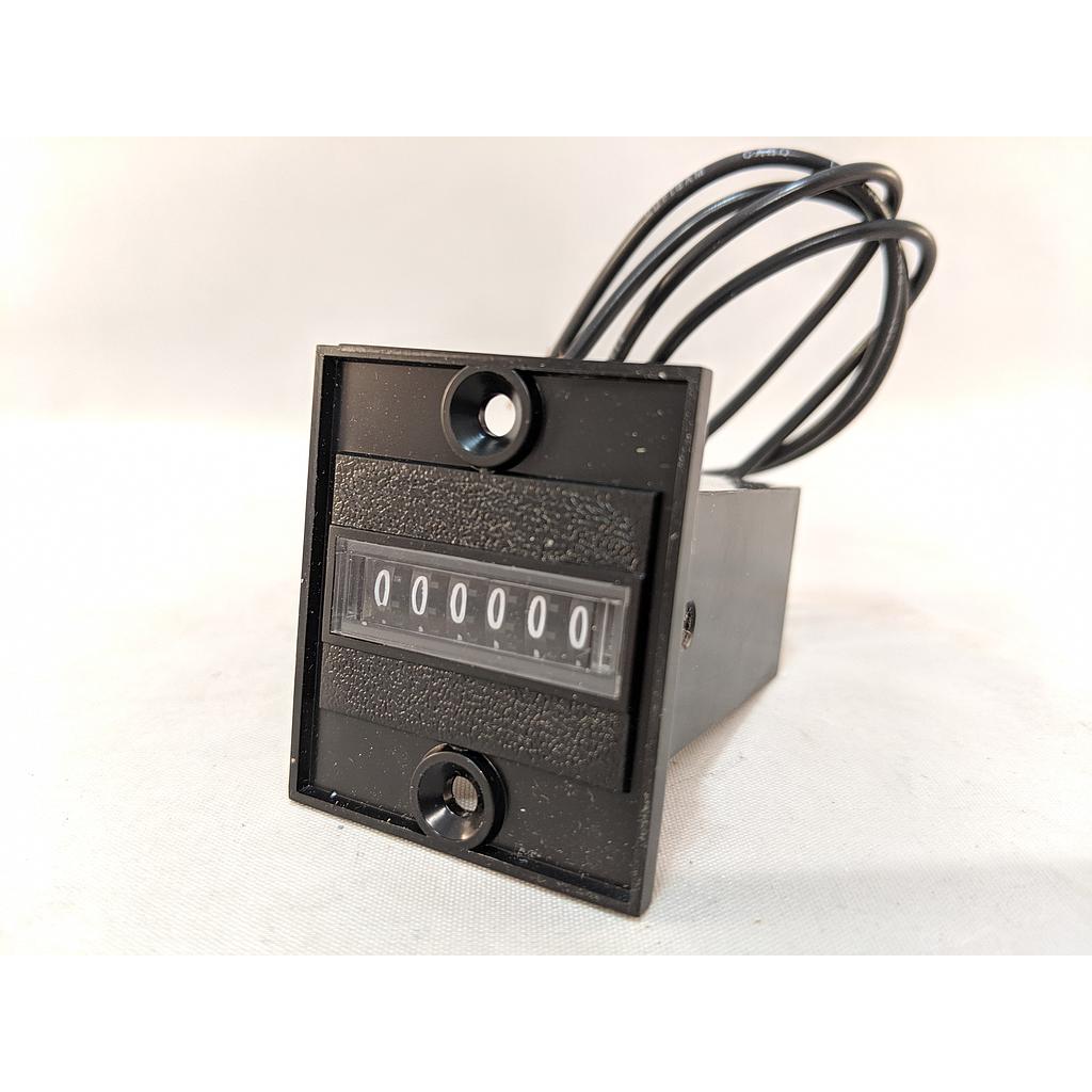 [0779086-001] MINIATURE ELECTRICAL COUNTER 116VAC BASE MT, UL  LISTED