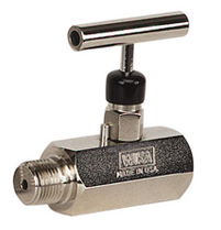 [4339755] Wika 910.11.200 Block and Bleed Valve, SS, Hard Seat, 1/2"NPT M x F