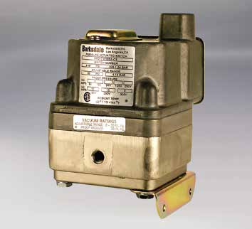 [HDPD2T-HH18SS-S001] Diaphragm Differential Switch, Hermetically Sealed, Dual Set-Point, .4-60PSI, NEMA 4X Enclosure, Factory Set @ 3PSI