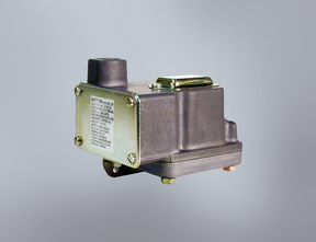 [D2T-A3SS-U] D2T Series Pressure Switch, 10amps