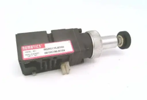 [081RS100J000000] AVENTICS Mark 8 Series,  Regulator Type: Single Pressure to Valve P(1) Pressure Range: 10 - 130 PSIG (0.7-9 bar) Wiring option: Plug-in Receptacle Assembly 